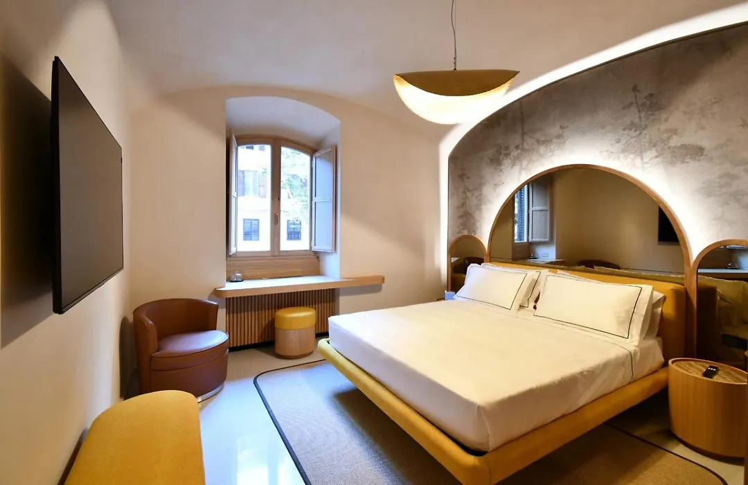 Designer Suite Monti - Walk To Colosseum Suli2-1