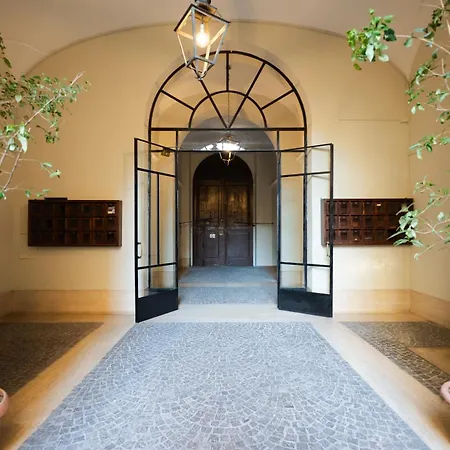 Designer Suite Monti - Walk To Colosseum Suli2-2